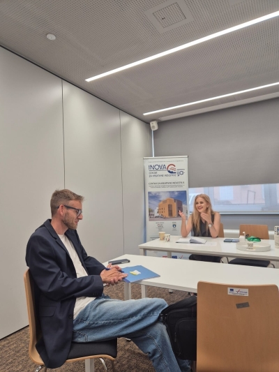 ODRŽAN INFO DAN O HBOR-OVIM KREDITIMA ZA PODUZETNIKE U ORGANIZACIJI USTANOVE INOVAcija